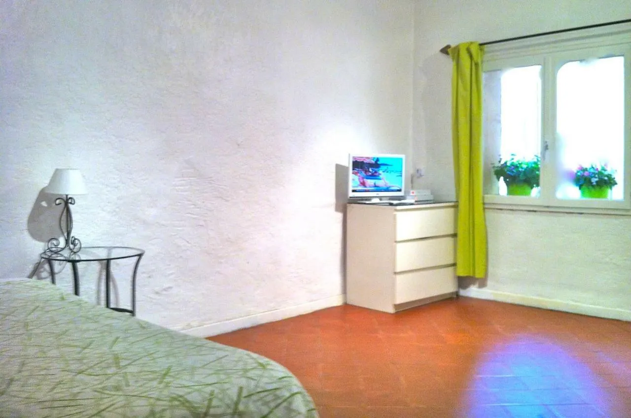 Le Clovis Apartment Aix-en-Provence 0*,